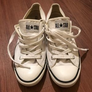 Women’s Chuck Taylor All Star Dainty Low